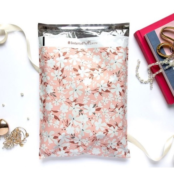 Spring Poly Mailers 10x13 Pack of 25 - Picture 3 of 5